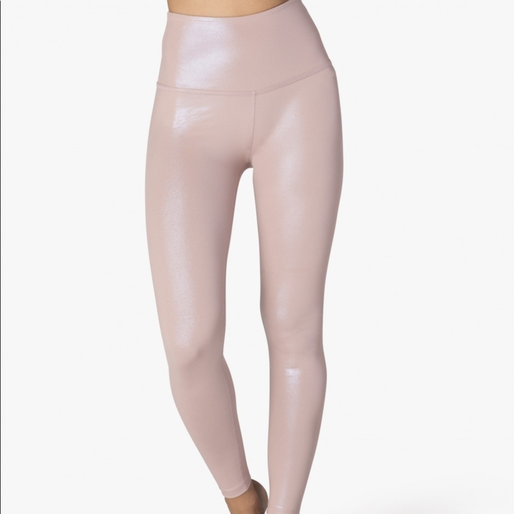 Beyond yoga pearlized midi legging